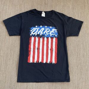 Vintage DARE‎ T-Shirt Full American Flag Logo Size Small Adult  Black